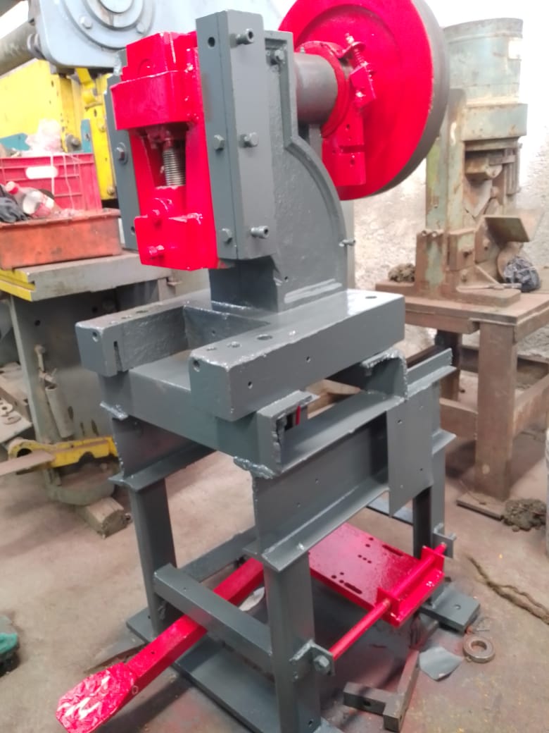Troqueladora mecánica HARGOOCH 12 ton.