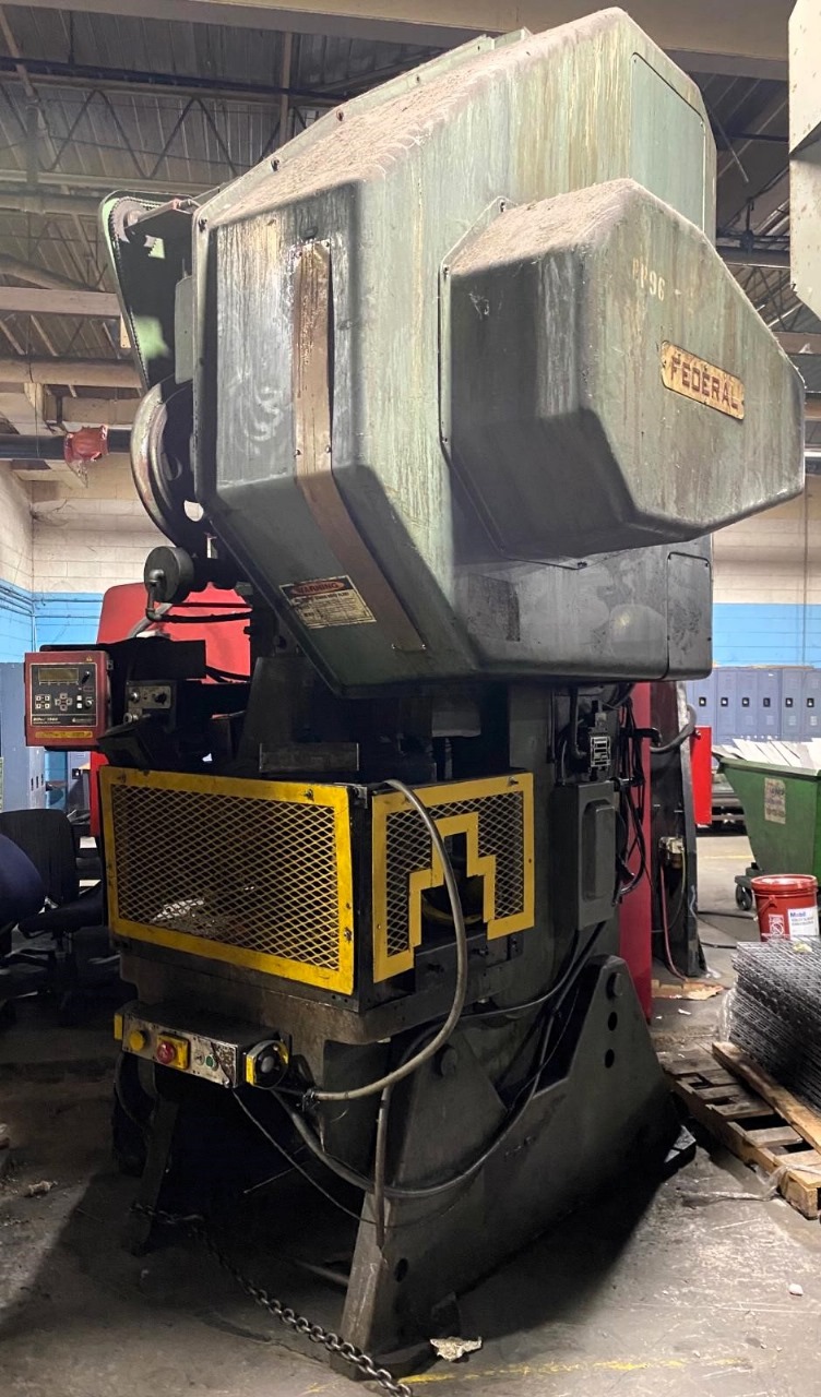 Troqueladora neumática FEDERAL 125 ton.
