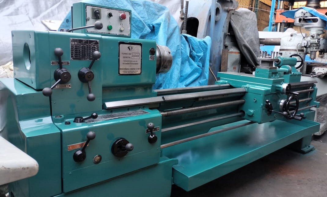 Torno paralelo TOS TRENCIN SN 50 B 20'' X 2 M