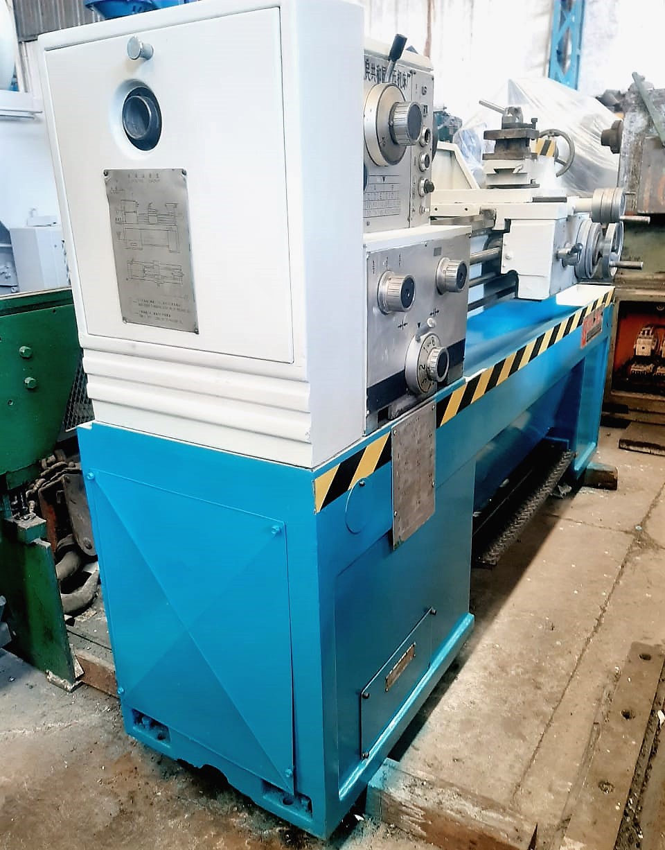 Torno paralelo Moderno 14'' X 1 M