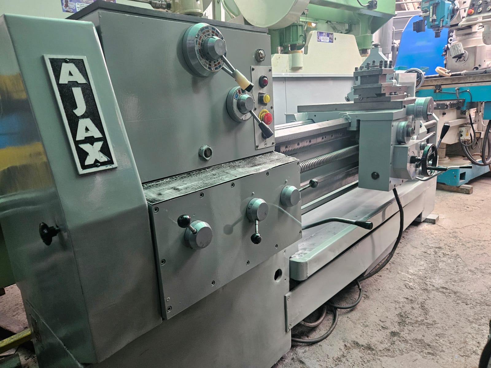 Torno paralelo AJAX  18'' x 1.60 M