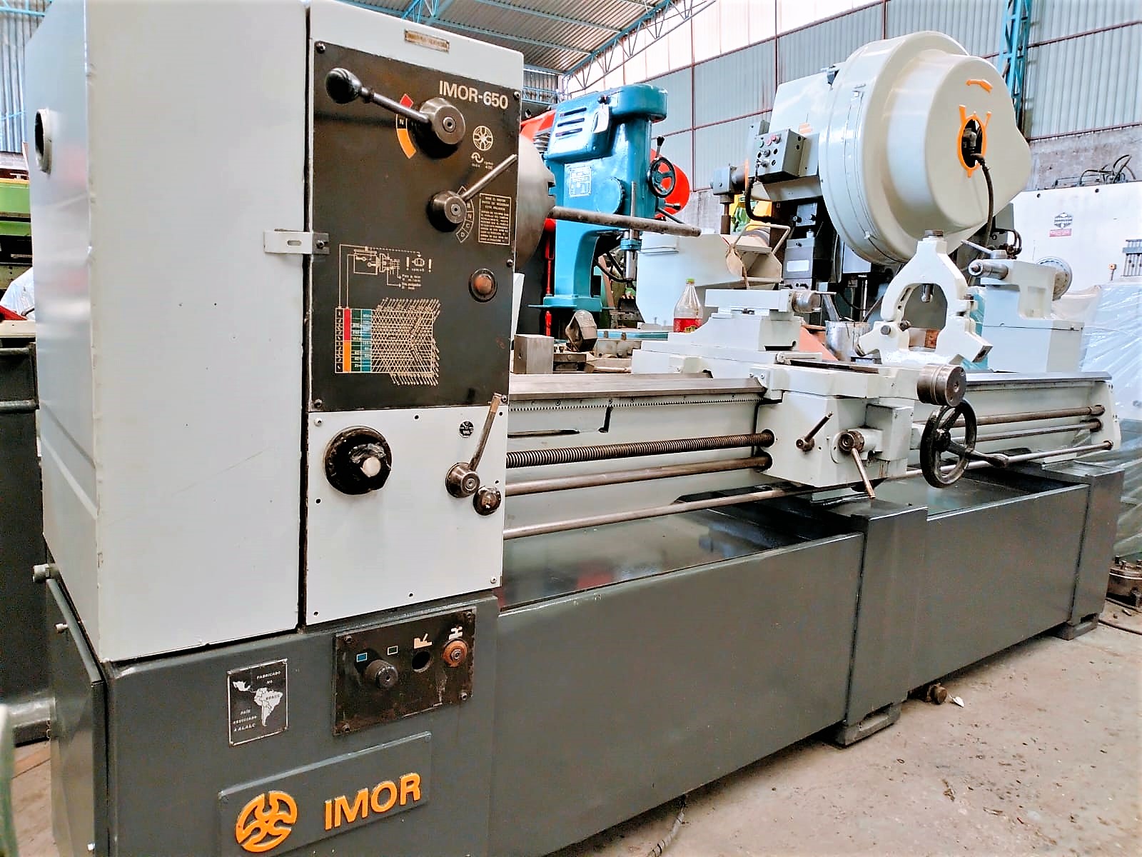 Torno paralelo Imor  26'' X 2.20 M