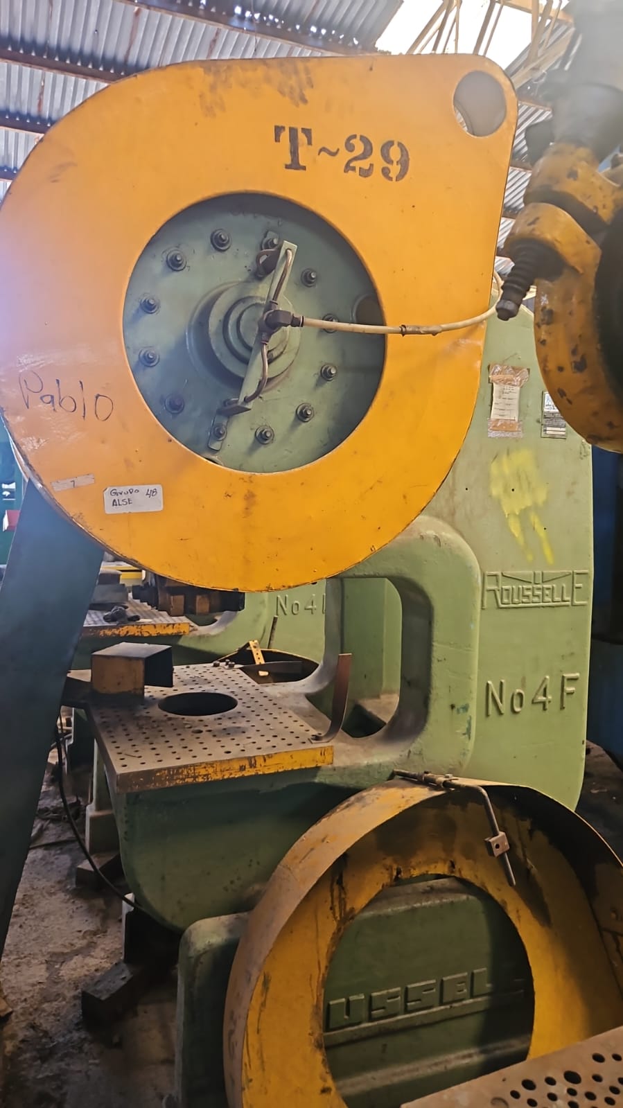 Troqueladora neumática ROUSSELLE 40 ton EFA 9142