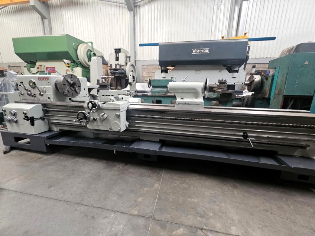 Torno paralelo DEMOOR 24'' X 3 M